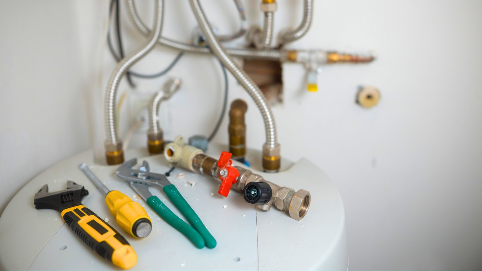 Hot Water Troubles? When to Repair or Replace Your Water Heater