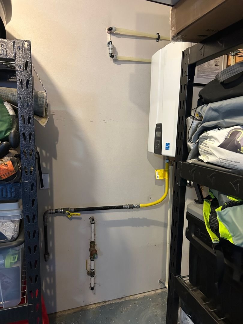 Water heater installation by Royal Flush Plumbing in Pierce County, WA, photo 5