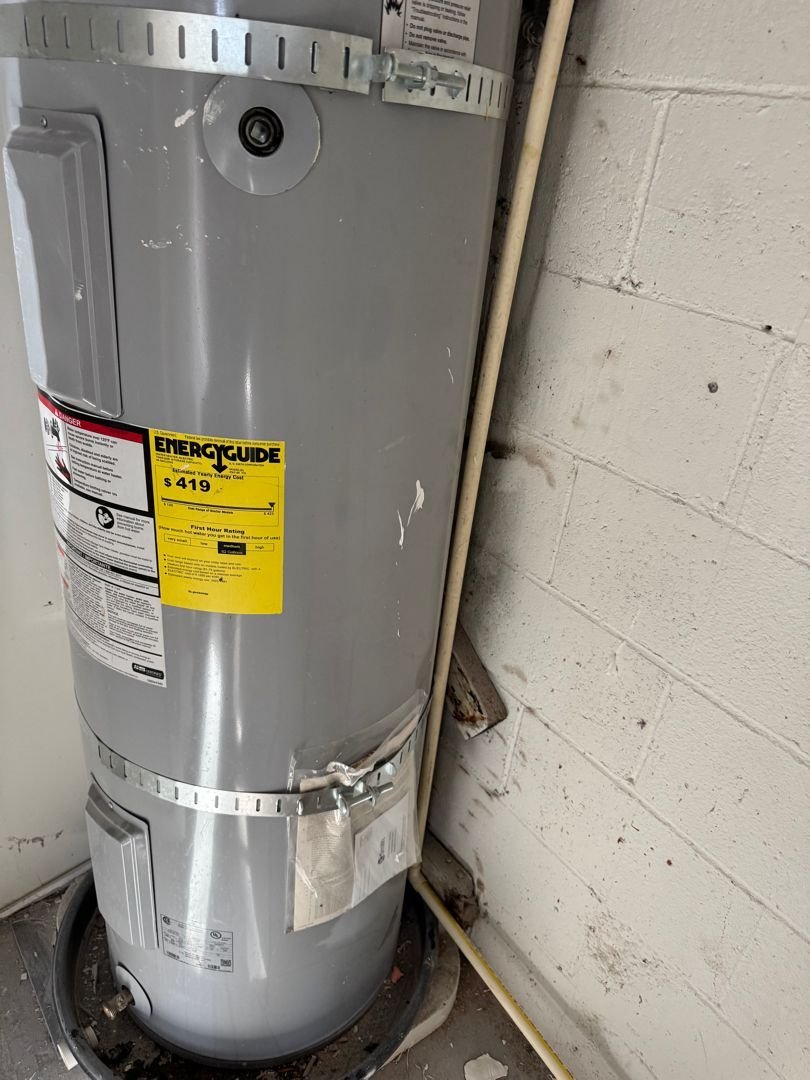 Water heater installation by Royal Flush Plumbing in Pierce County, WA, photo 9